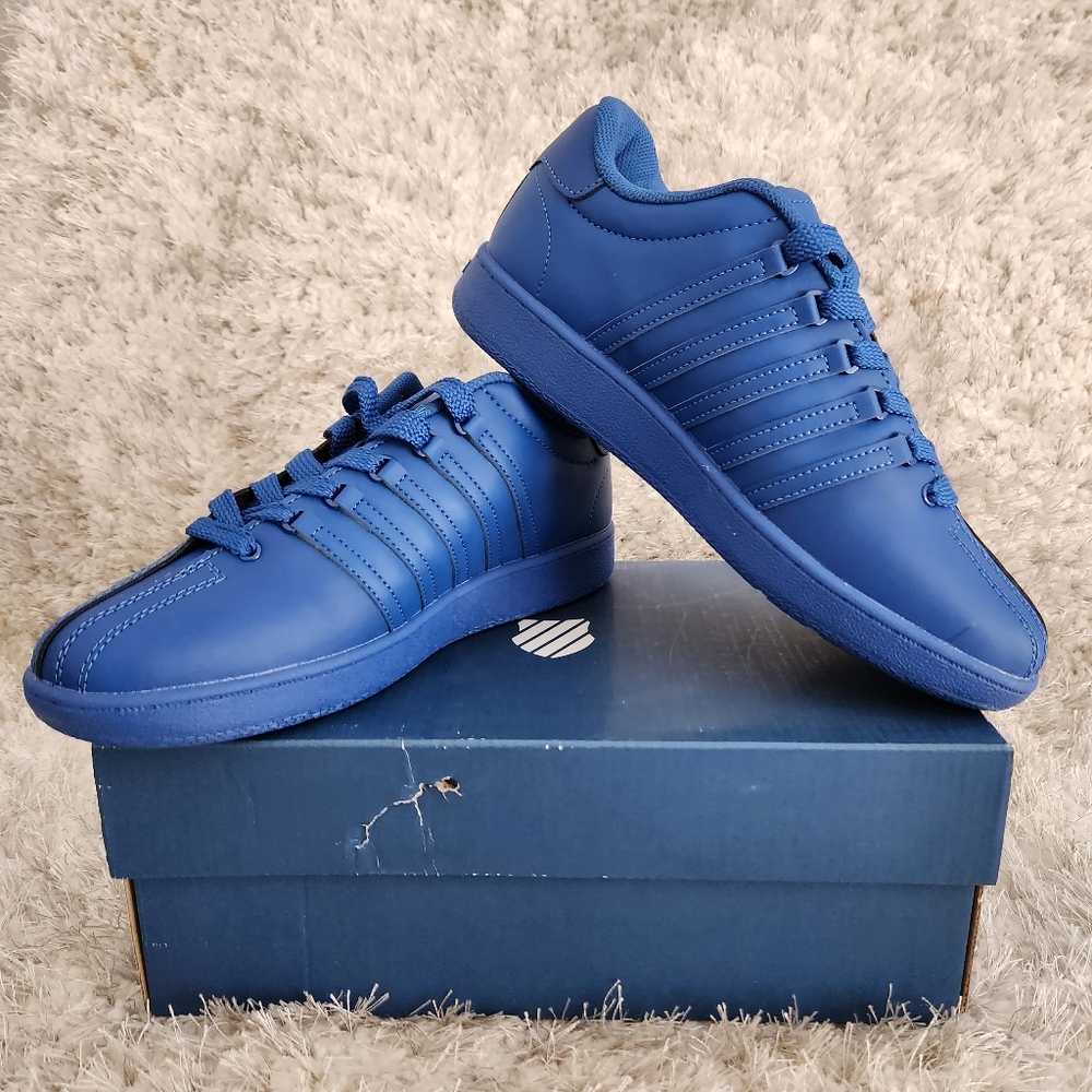 K-SWISS Classic VN Varsity Leather Sneakers, Size US 6M or 8W